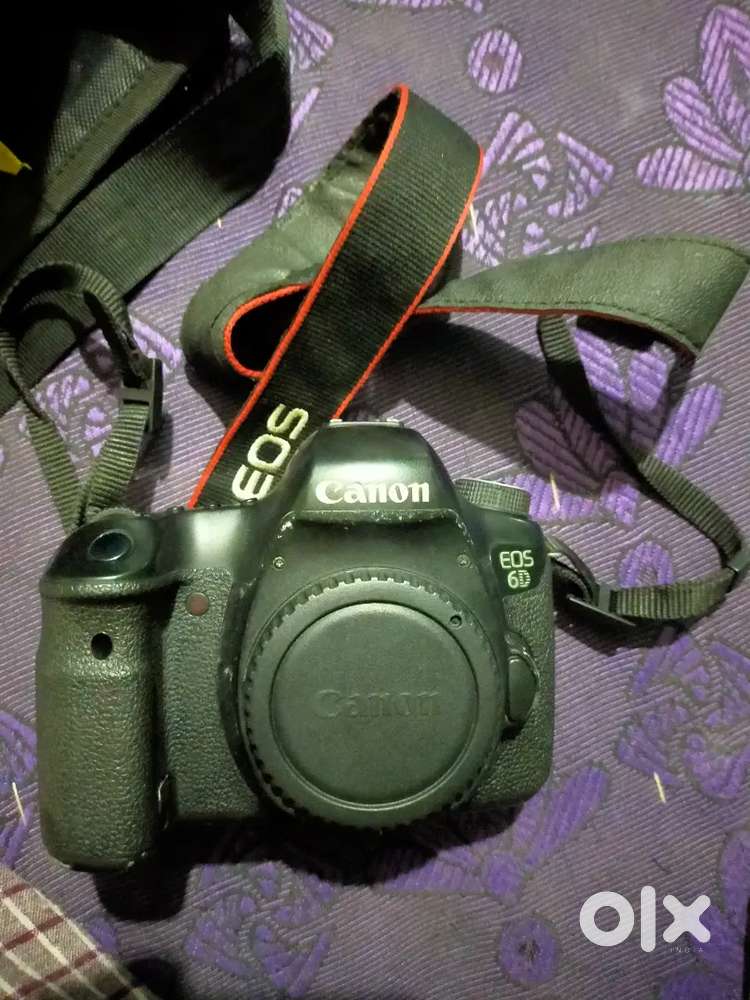 Canon 6D Mark I full frame DSLR body