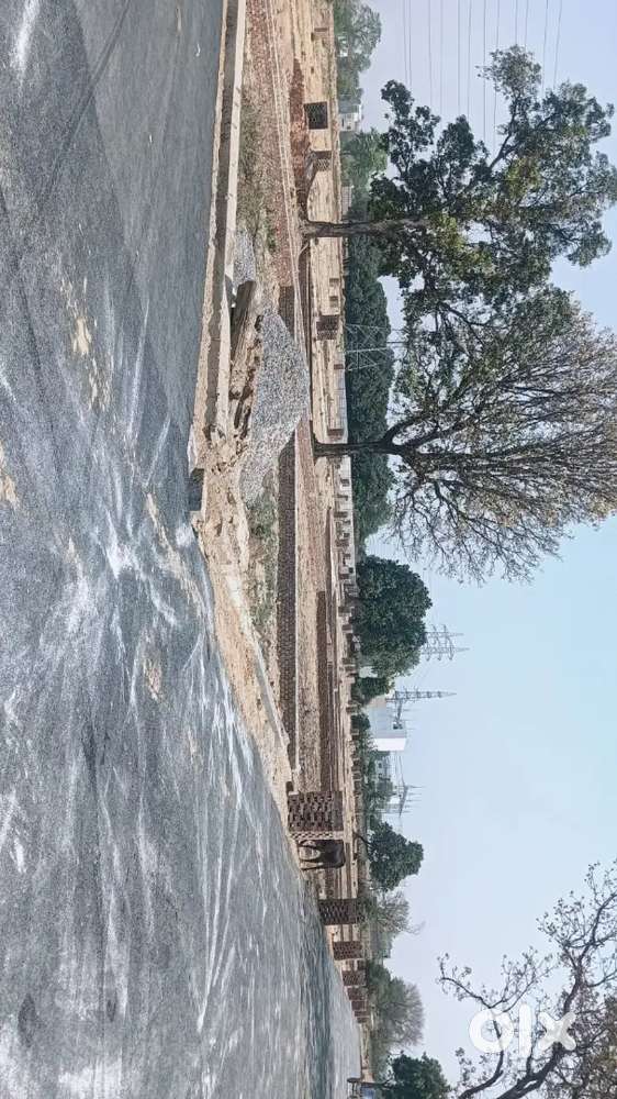 शहीद पथ मेदांता हॉस्पिटल इकाना स्टेडियम के निकट रिंग रोड के पास प्लॉट