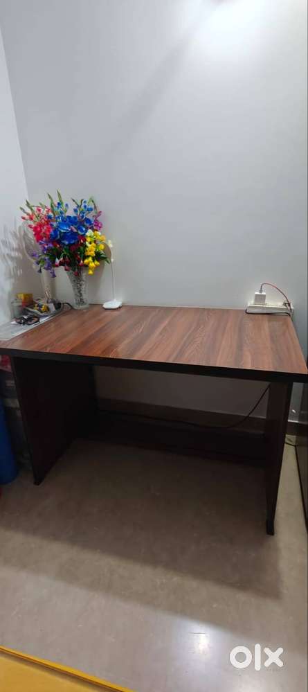 Study/ computer table