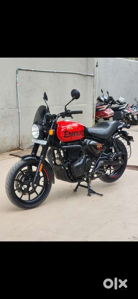 Hunter 350(39999 ડાઉનપેમેનટ ભરીને બાકીની લોન થઈ જશે)