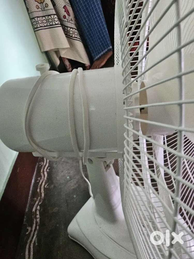 Table_fan for sale