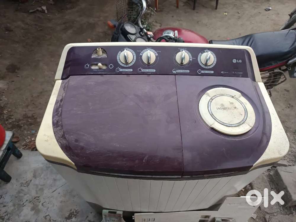 Lg semi Automatic Washing Machine