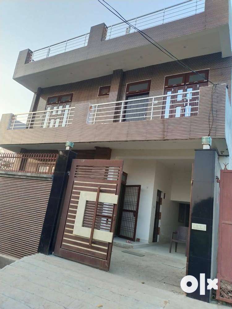 02 BHK FOR RENT BEHIND SIP