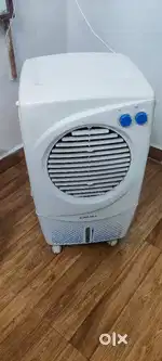 BAJAJ

36 L Room/Personal Air Cooler (White, PMH 36 Torque)