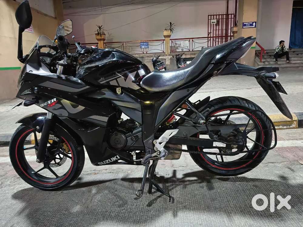 Suzuki Gixxer sf