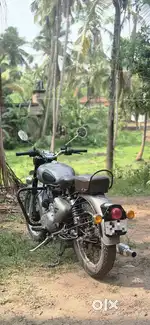 RE Classic Gunmetal Grey 2018