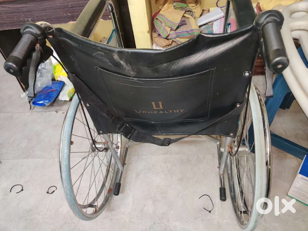 Wheel chair with cushion used