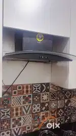 Elica Kitchen Chimney in Good Condition – For Sale