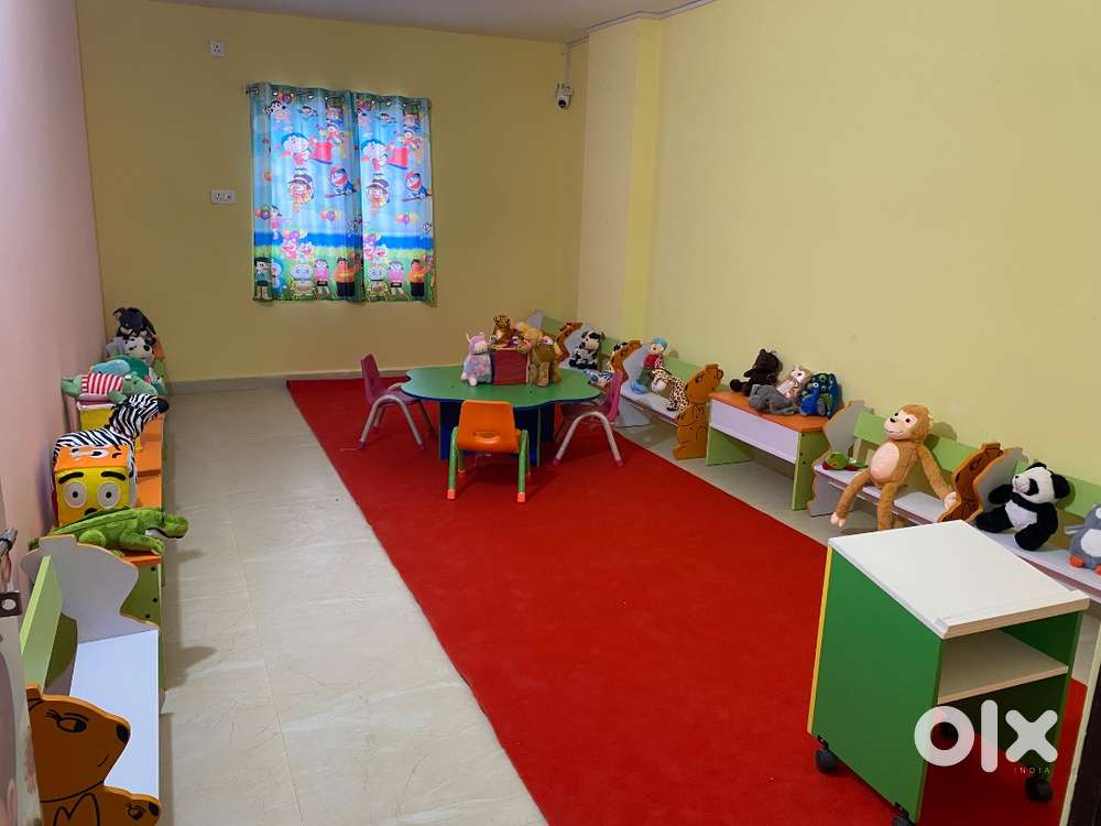 Play School teacher