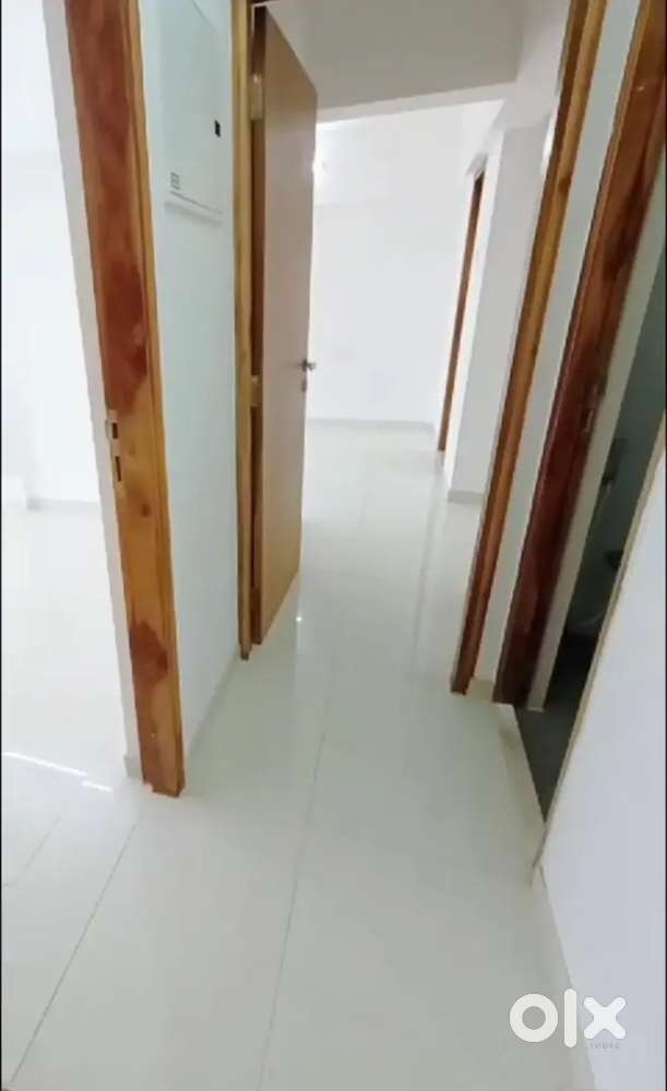 2bhk flat Sale At Ic Colony Borivali West