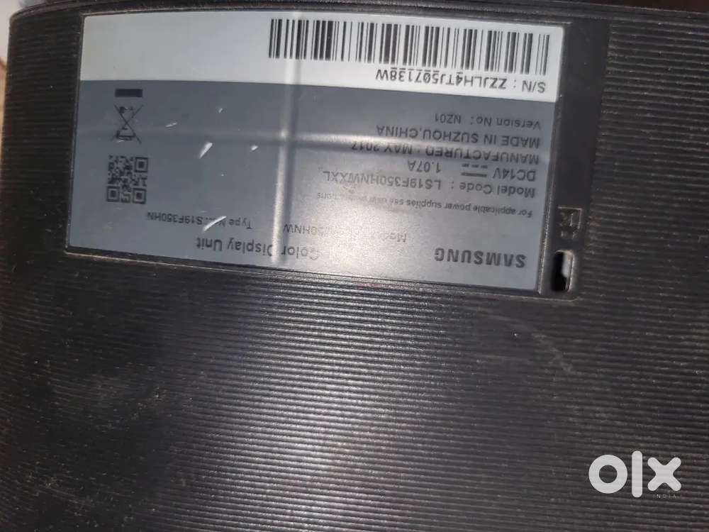 Very good condition monitor Samsung CPU HP and UPS