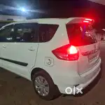 Maruti Suzuki Ertiga 2017 Diesel 85000 Km Driven.clean interior