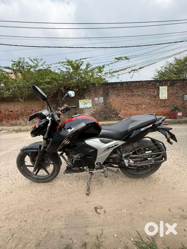 Tvs apache rtr 1604V in an excellent condition for sale