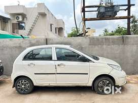 Tip Top Running ConditionTata Indica Vista 2015 Diesel Well Maintained