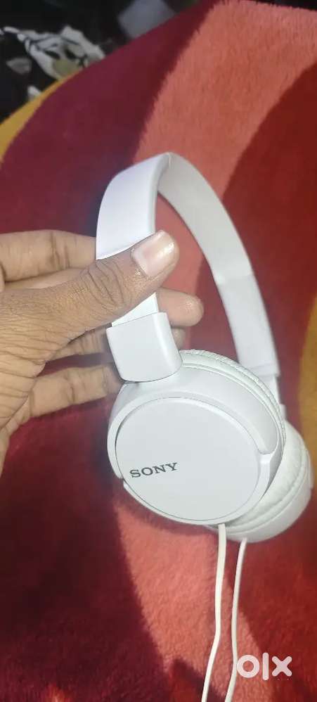 New Sony mdr x110 (1 day old)