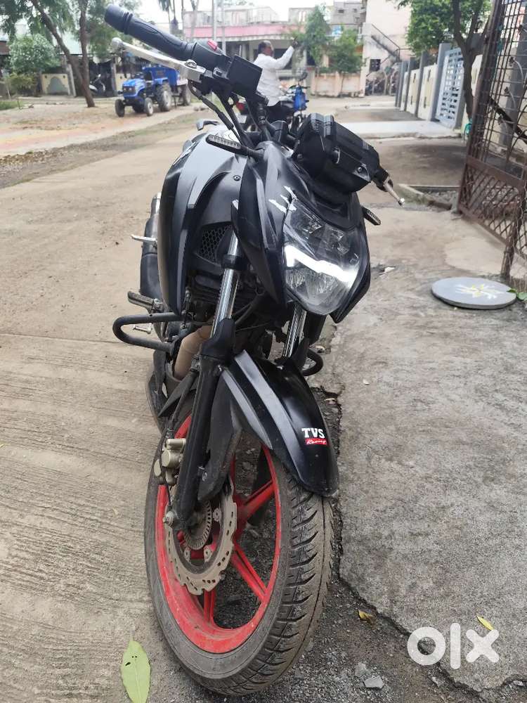 Rtr apache 160 4v (3rd owner)