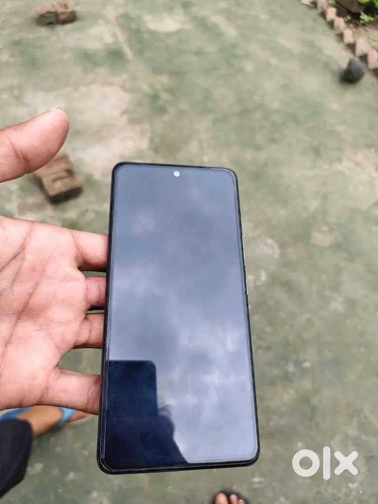 Iqoo 9 se 8 Rom 128 internal memory