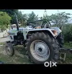 Saling tractors
