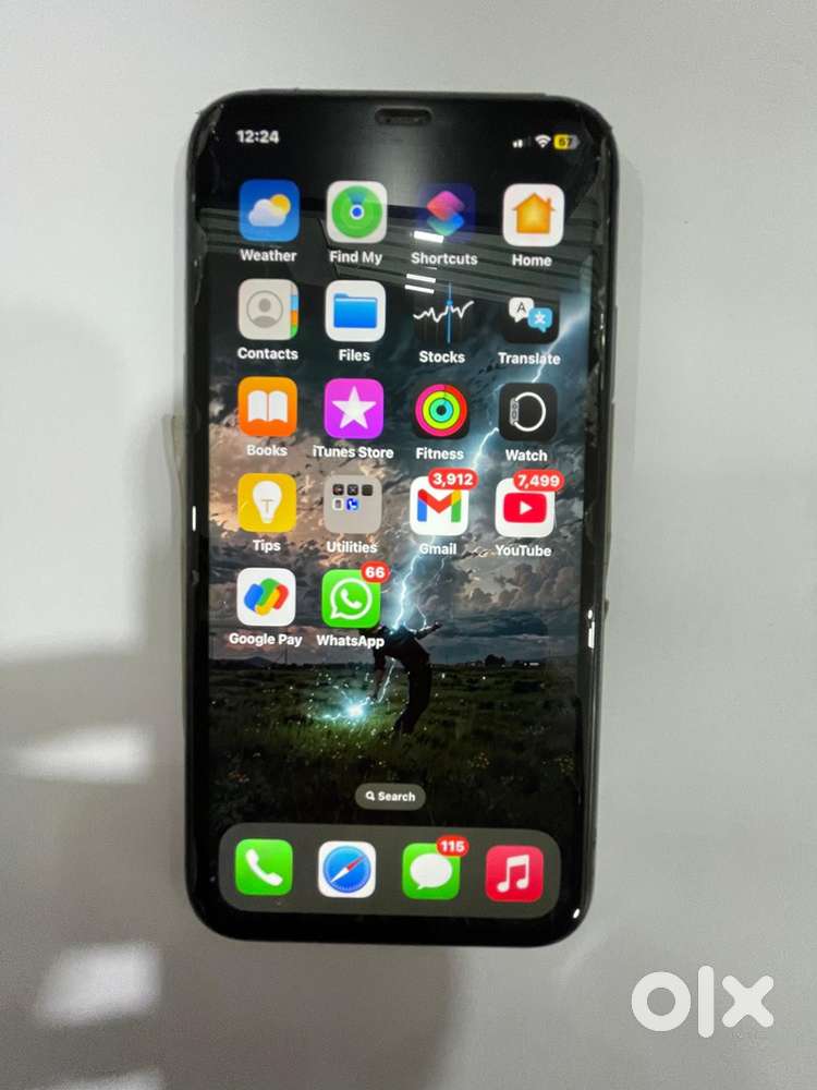 I phone 11 urgent sell