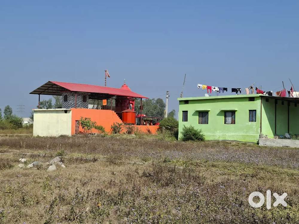 40feet road , Near petrolium university (UPES) chharba , 22500/gaj