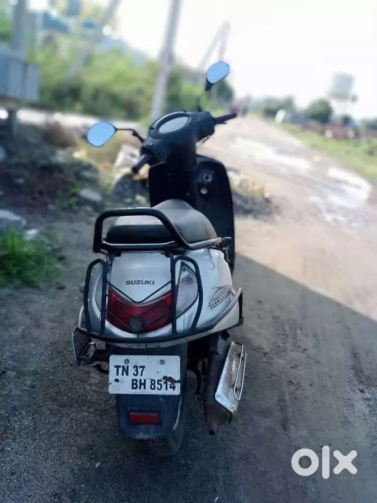 Suzuki Access