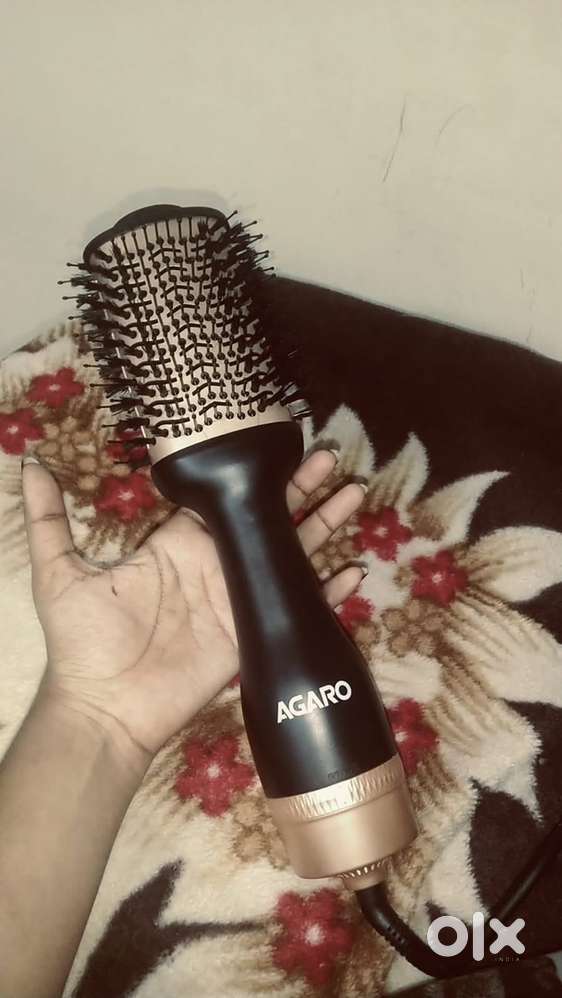 Agaro blow brush