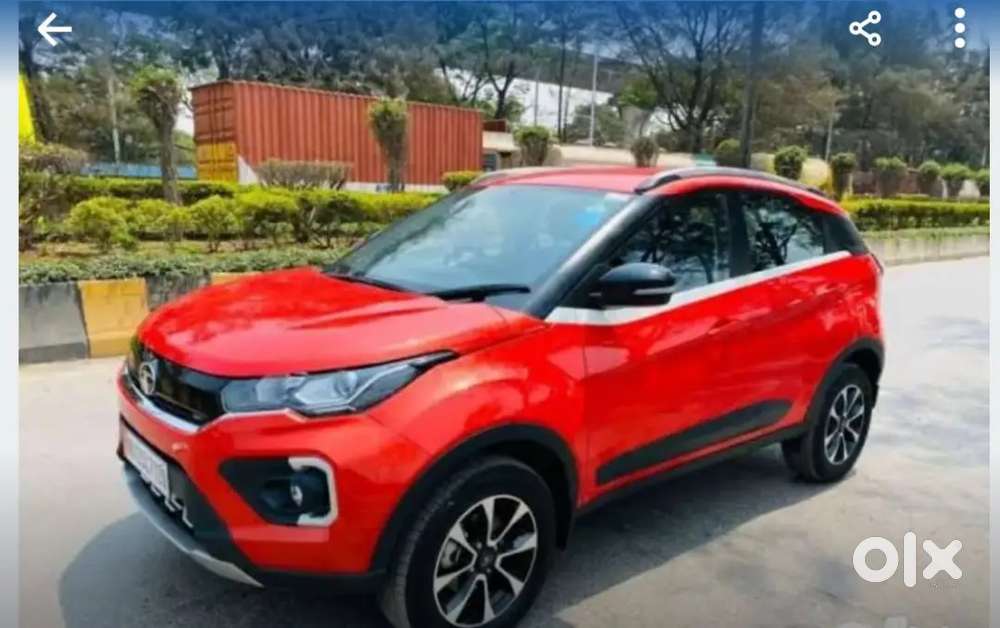 Tata Nexon 2022 Petrol Well Maintained amt car very urgent for selling
