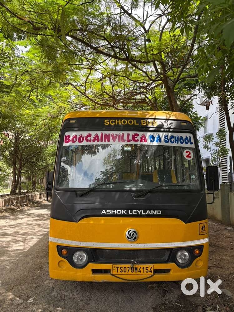 Trustworthy & Skilled Bus Driver Looking for Work