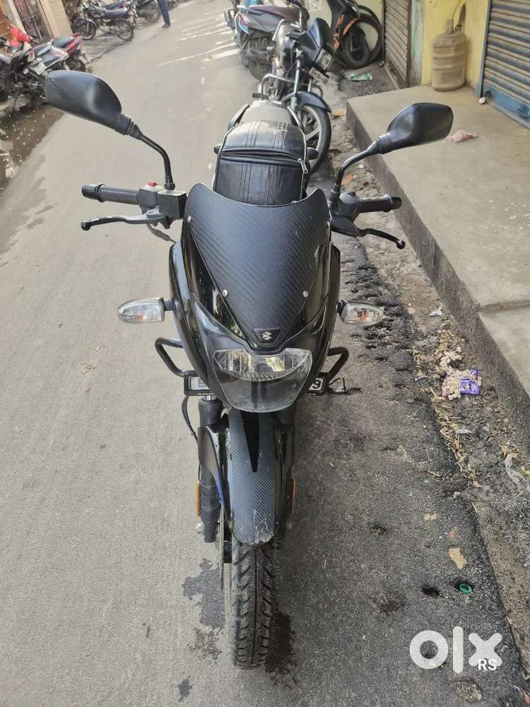 Bajaj pulsar 150 twin disc blue color