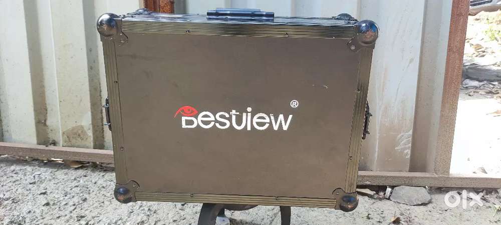 Monitor Best view 17 inches.