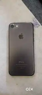 Model I phone 7 year 2016 good condition