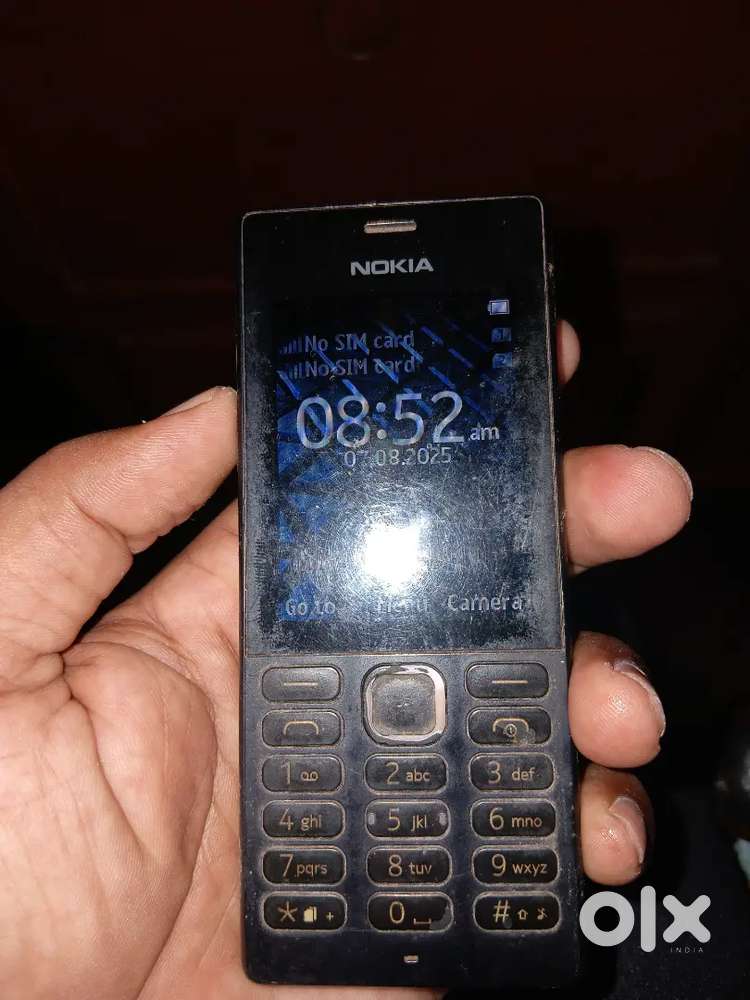 Keypad mobile and airpods
