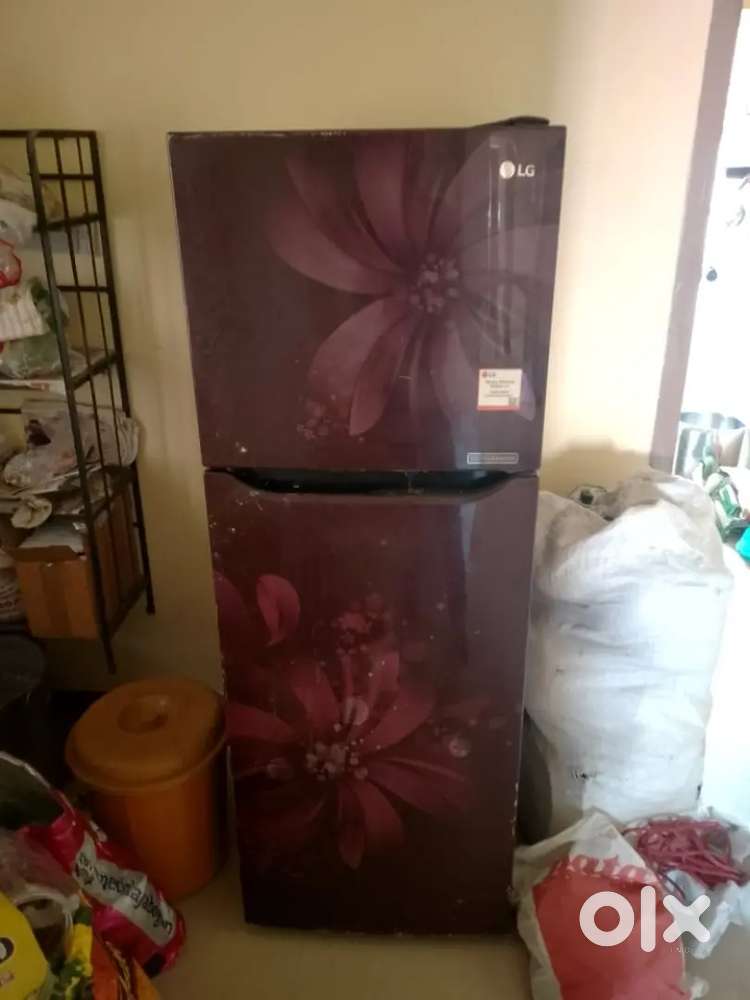LG fridge Lg 260 litre