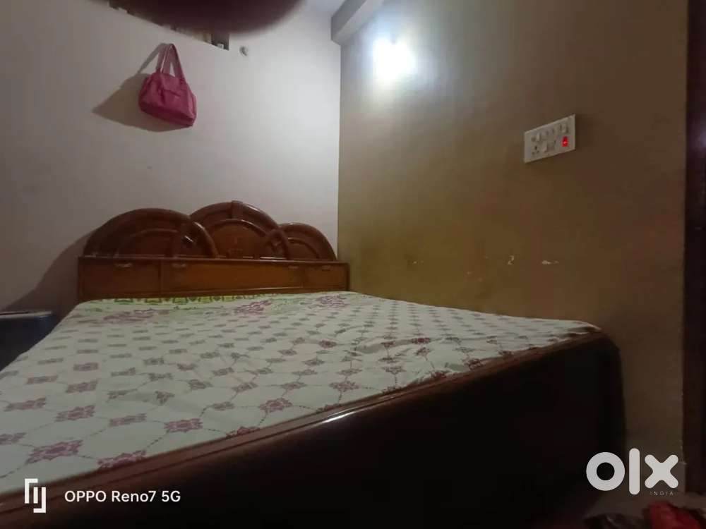 Double bed king size