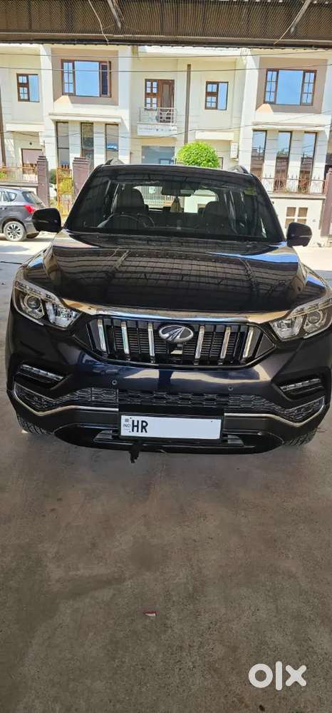 Mahindra Alturas G4 2021 Diesel 34000 Km Driven