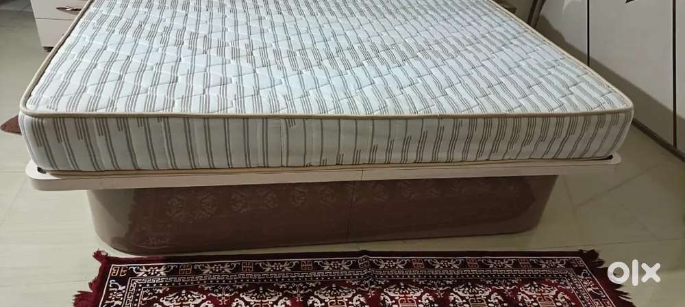 Sleep well Spring Mattress