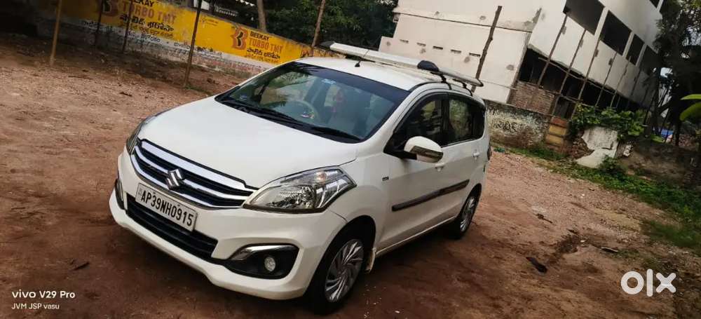 Maruti Suzuki Ertiga 2017 Diesel 130000 Km Driven