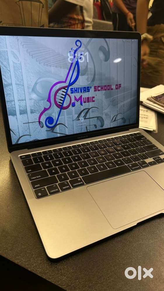 APPLE MACKBOOK AIR M1 256GB SILVER