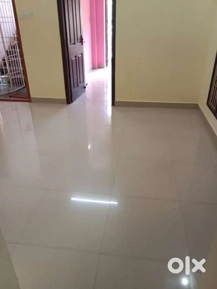 2 bhk  rent family or bachelor    Velachery