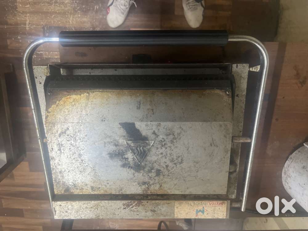 Jumbo sandwich griller