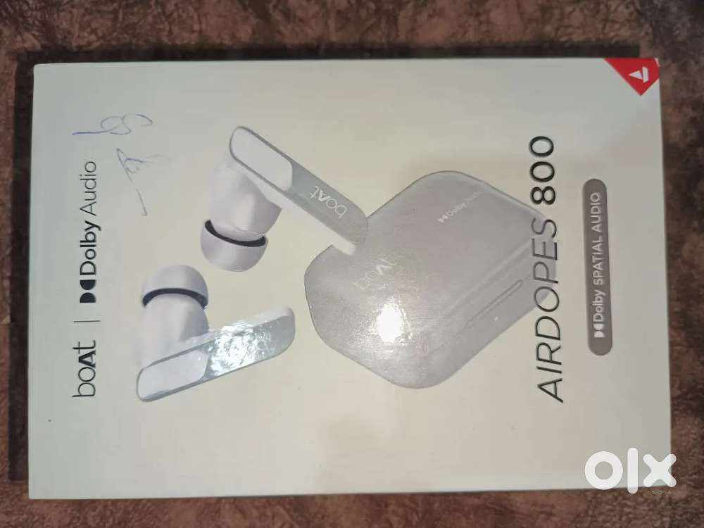Boats Airdopes 800 dolby audio