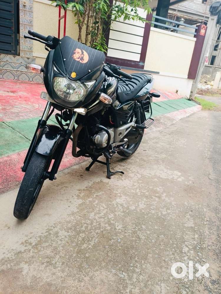Bajaj pulsar 150 2016 model in excellent condition