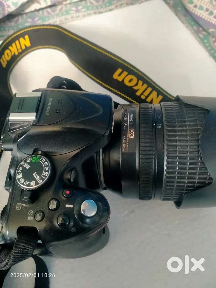 Nikon D5200 dslr camera with 18-105, 50mm lens and nikon 700 ttl flash