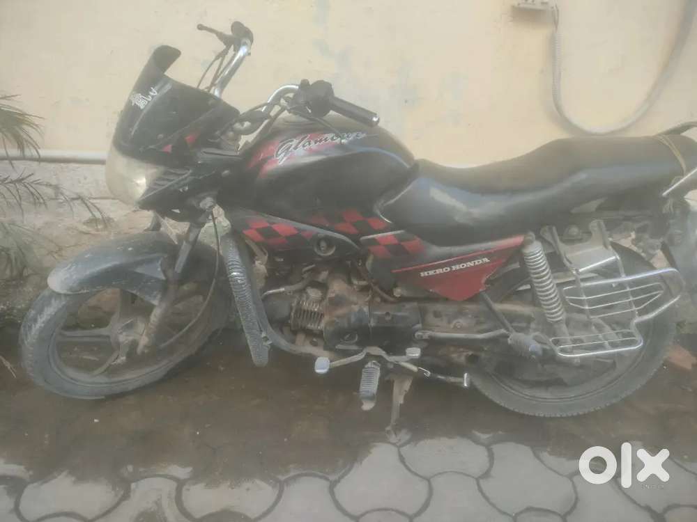 Black colour mix red  kagaz expired hai