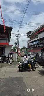 ഇരിഞ്ഞാലക്കുട ടൗണിന്റെ ഹൃദയഭാഗത്ത് 68 സെന്റ് സ്ഥലം വിൽപ്പനയ്ക്ക്