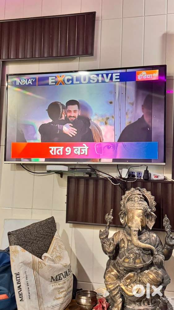 Micromax TV 48inch 4 year old