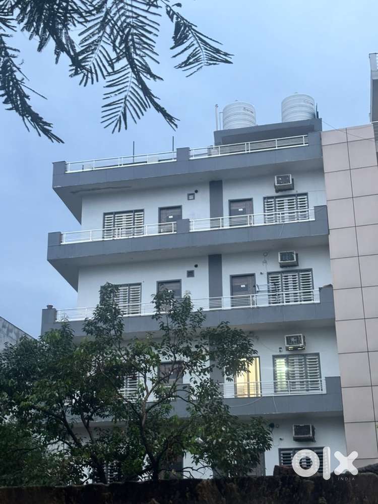 Budget friendly fully ventilated rooms