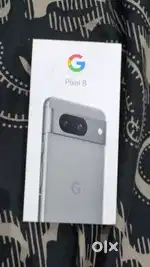 Pixel 8 8/128 with bill box cable a little spot on front