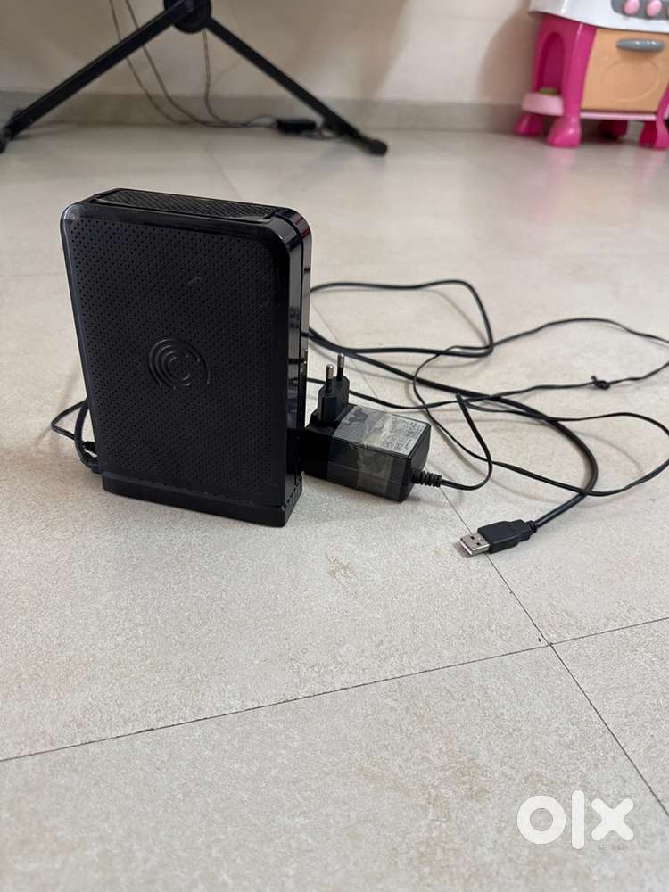 Seagate External Hard Disk 2 TB (external adapter)