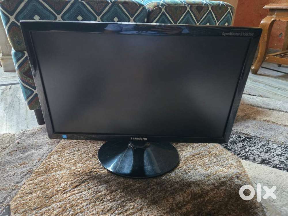 SAMSUNG LED MONITOR